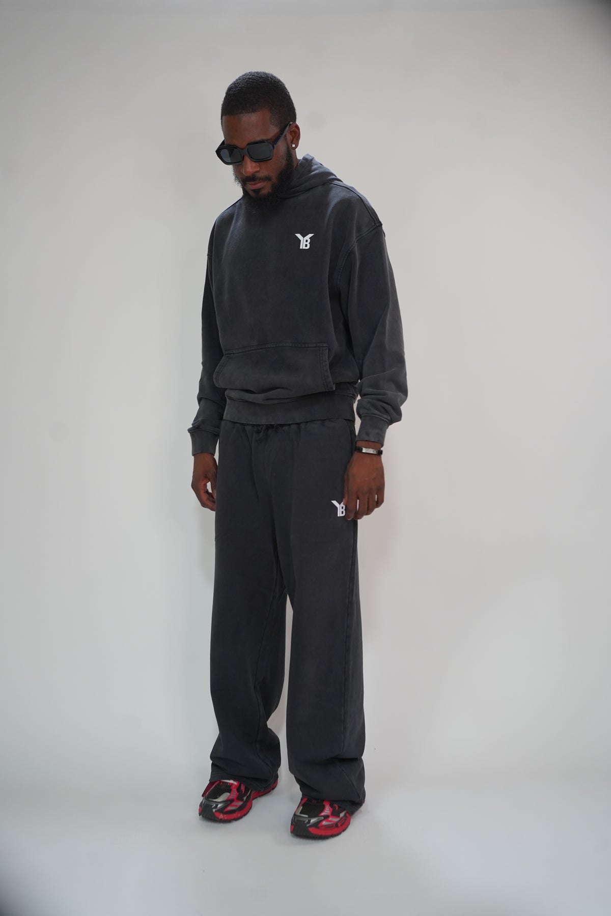 YB OVERSIZED SWEATSUIT