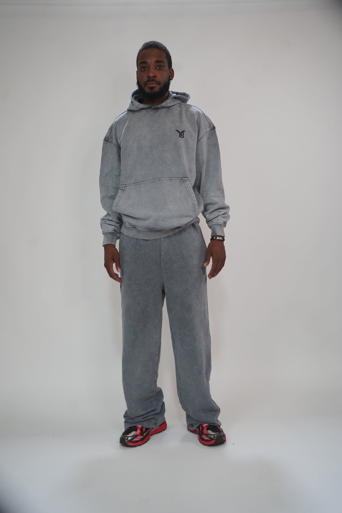 YB OVERSIZED SWEATSUIT