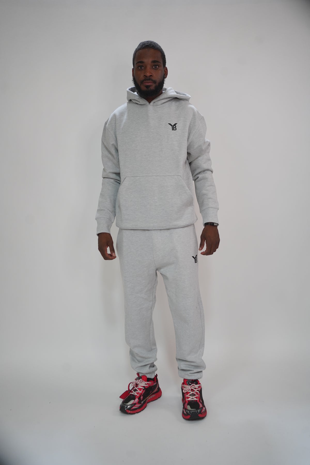 YB SIGNATURE JOGGER SET